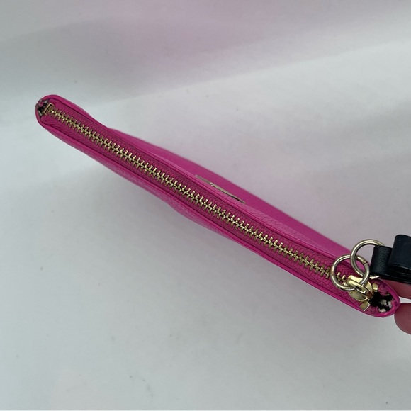 Kate Spade New York Pink Pebbled Leather Zip Wristlet Pouch GUC - Picture 7 of 16